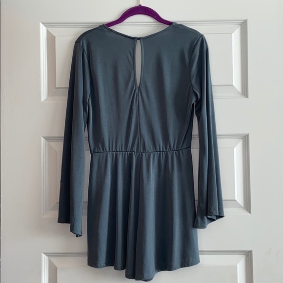 Lush XS Romper - Picture 2 of 2